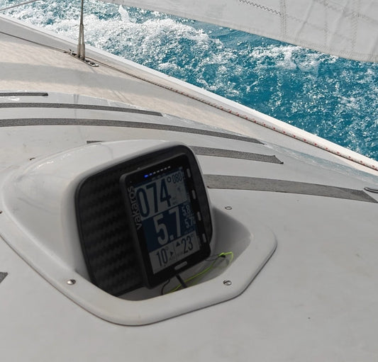 Kabellos, präzise, genial: Vakaros Atlas 2 für sportliche Segelboote